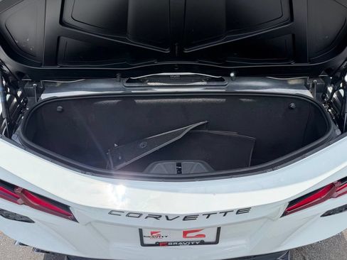 Used 2022 Chevrolet Corvette Stingray Preferred Conv w/ 2LT RWD image 17