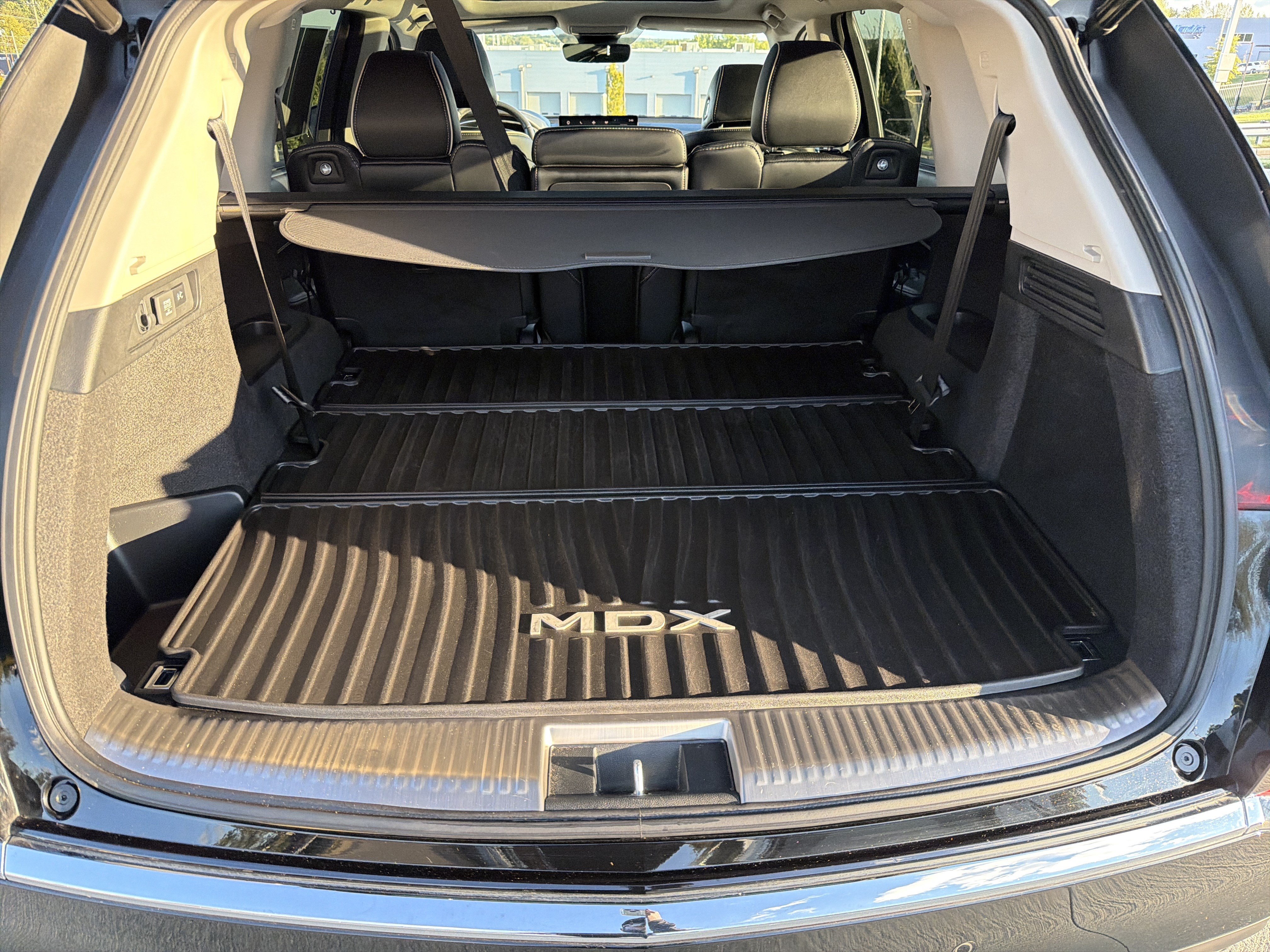 Used 2024 Acura MDX w/ Advance Package AWD/4WD image 14