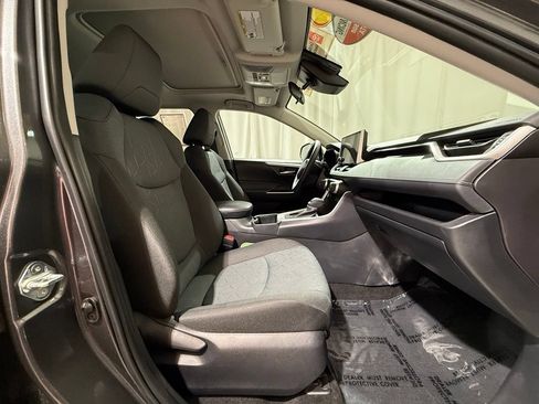 Certified 2025 Toyota RAV4 XLE AWD/4WD image 23