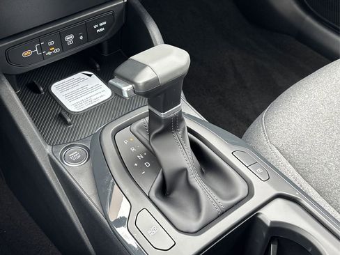 New 2025 Kia K4 EX image 21