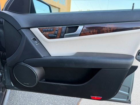 Used 2012 Mercedes-Benz C 63 AMG Sedan image 15