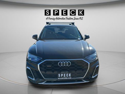 Used 2022 Audi Q5 2.0T Premium w/ Convenience Package AWD/4WD image 8