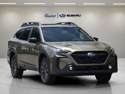 Used 2025 Subaru Outback Onyx Edition w/ Popular Package #2 AWD/4WD image 2