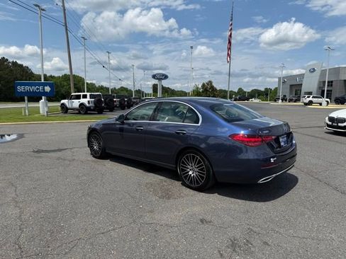 Used 2025 Mercedes-Benz C 300 Sedan image 4