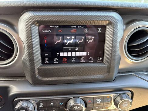 Used 2022 Jeep Wrangler Unlimited Sport AWD/4WD image 72