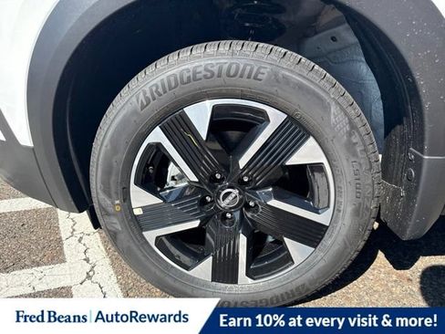 New 2026 Nissan Kicks SV w/ Cold Weather Package AWD/4WD image 6