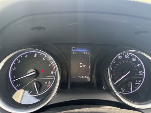 Used 2019 Toyota Camry SE image 13