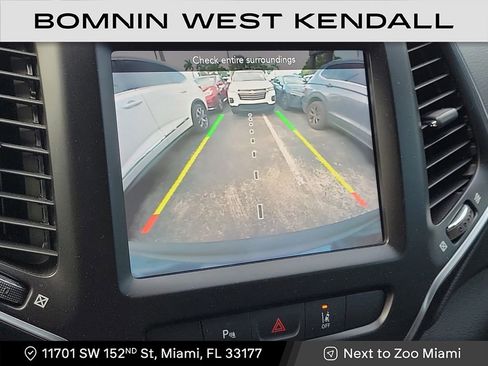 Used 2021 Jeep Cherokee Latitude Lux 80th Anniv w/ Quick Order Package 26U 80TH image 17