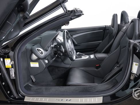 Used 2008 Mercedes-Benz SLR image 14