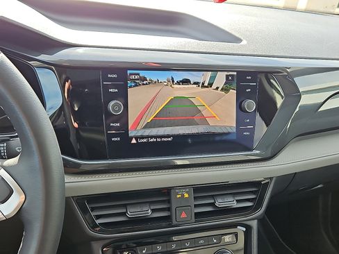 Certified 2023 Volkswagen Taos SEL image 16