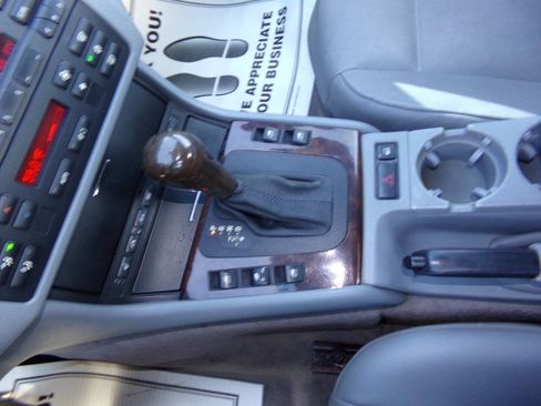 Used 2004 BMW 325Ci Convertible RWD image 40