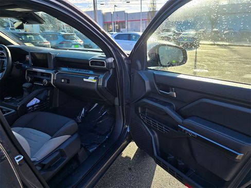 New 2026 Toyota Tacoma TRD Off-Road image 10