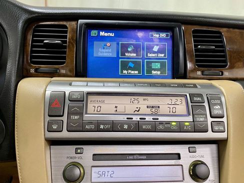 Used 2006 Lexus SC 430 Convertible RWD image 35