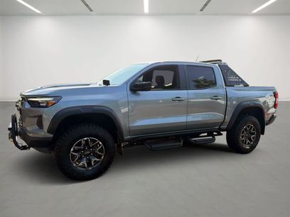 Used 2025 Chevrolet Colorado ZR2 w/ Technology Package