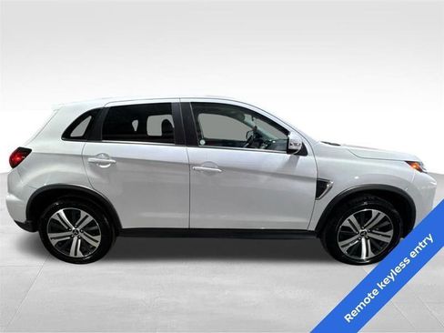 Used 2024 Mitsubishi Outlander Sport SE image 4