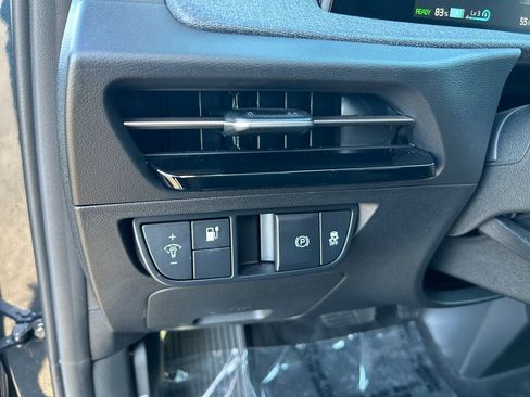 Used 2024 Kia EV6 Light RWD image 21