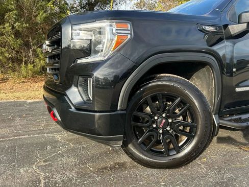 Used 2020 GMC Sierra 1500 Elevation w/ Elevation Value Package AWD/4WD image 3