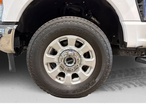 Used 2024 Ford F250 XLT AWD/4WD image 48