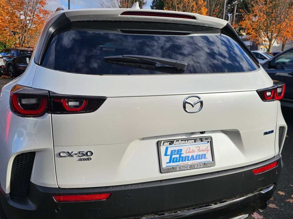 New 2026 MAZDA CX-50 AWD 2.5 Hybrid w/ Cargo Package image 28
