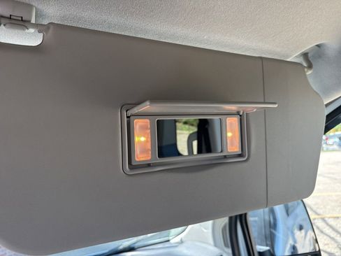 Used 2016 Ford Transit 350 XLT RWD image 21