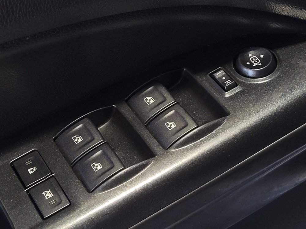 Used 2018 GMC Canyon All Terrain AWD/4WD image 27