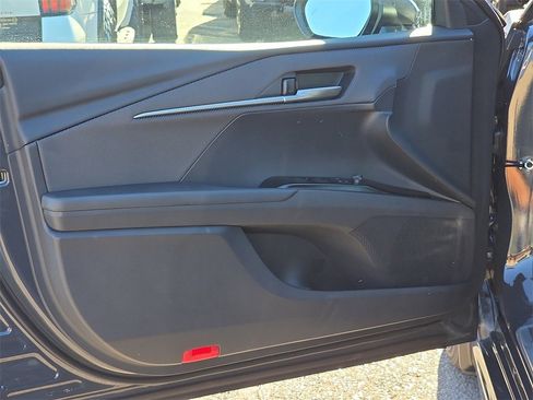 New 2026 Toyota Camry SE image 16