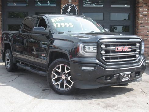 Used 2018 GMC Sierra 1500 SLT AWD/4WD image 2