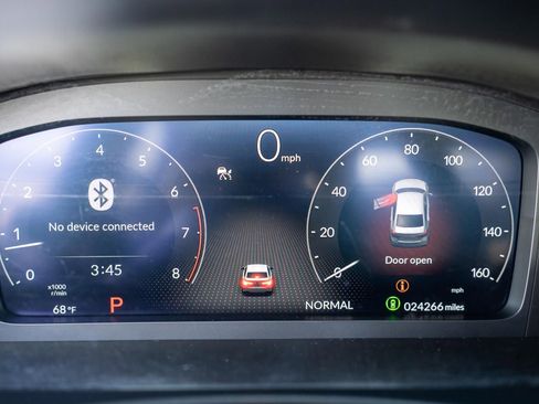 Certified 2023 Honda Civic Touring image 35