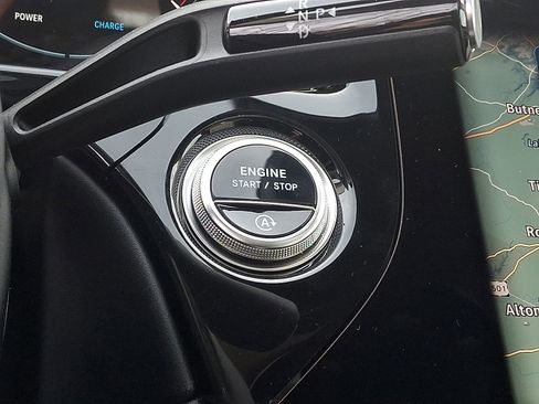 New 2026 Mercedes-Benz E 350 4MATIC Sedan image 16