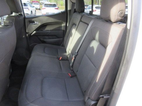 Used 2017 Chevrolet Colorado LT w/ LT Convenience Package image 15
