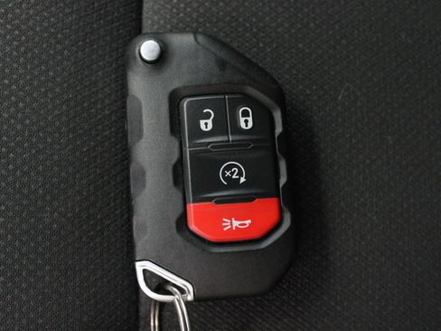 Used 2021 Jeep Gladiator Sport AWD/4WD image 52