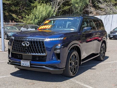 Used 2026 INFINITI QX80 4WD w/ Sport Exterior Package image 2
