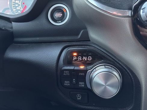 Used 2021 RAM 1500 Laramie image 17