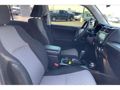Used 2024 Toyota 4Runner SR5 AWD/4WD image 8