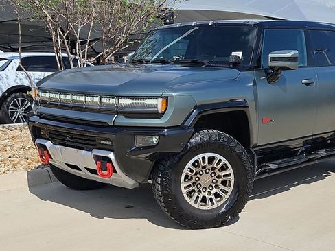 Used 2024 GMC Hummer EV 3X w/ Extreme Off-Road Package image 6