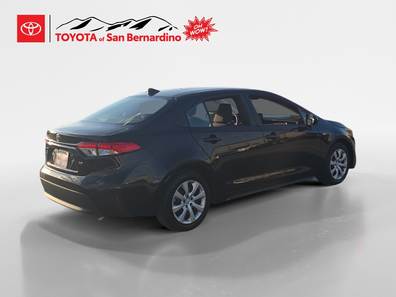 Certified 2025 Toyota Corolla LE FWD image 5