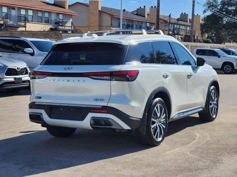 Used 2023 INFINITI QX60 Sensory w/ Vision Package image 14