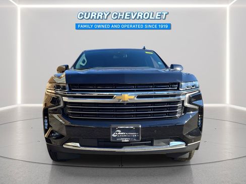 Used 2023 Chevrolet Tahoe LT w/ LT Signature Package image 3