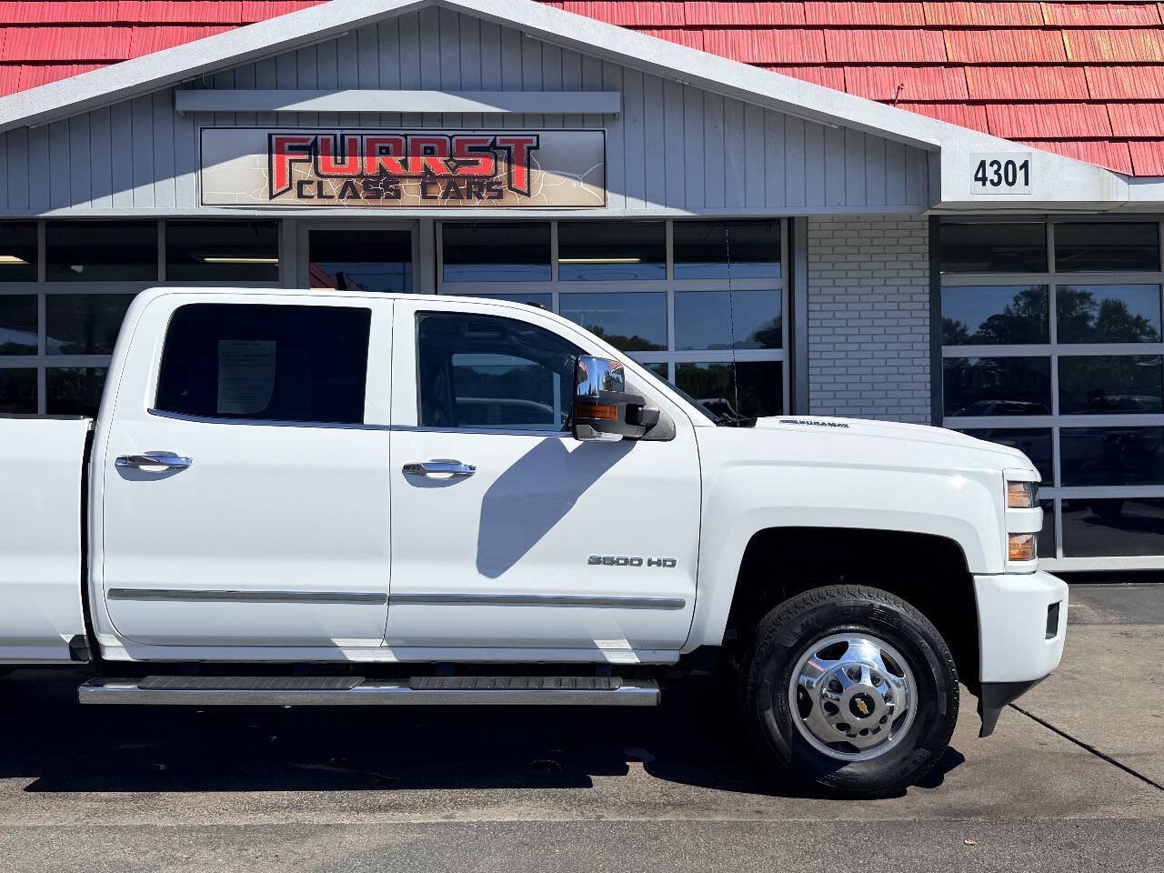 Used 2019 Chevrolet Silverado 3500 LTZ w/ LTZ Plus Package AWD/4WD image 12