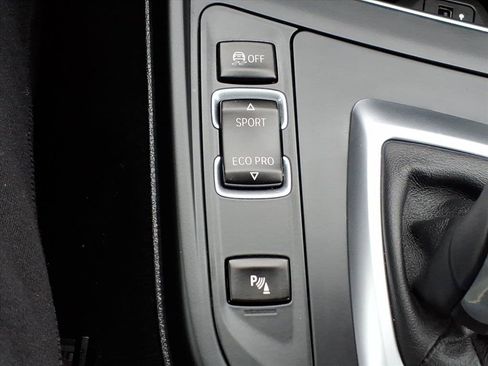 Used 2018 BMW 230i xDrive Coupe image 21