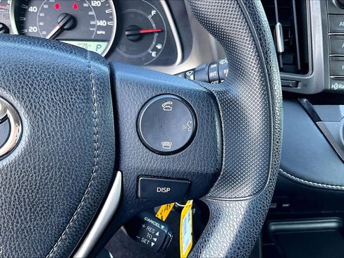 Used 2015 Toyota RAV4 XLE FWD image 23