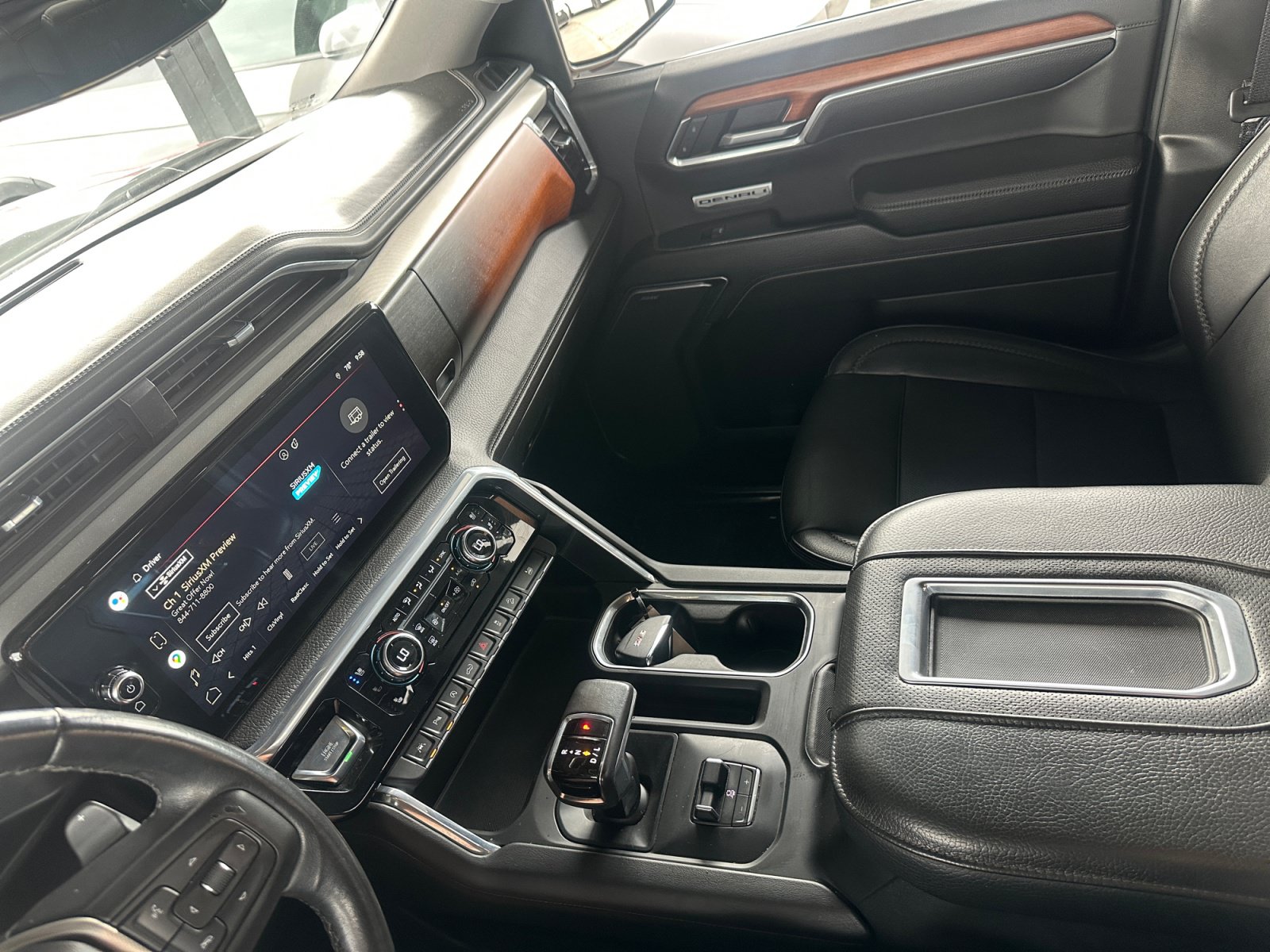 Used 2022 GMC Sierra 1500 Denali w/ Denali Reserve Package AWD/4WD image 26
