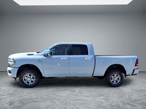 Used 2024 RAM 2500 Laramie w/ Safety Group image 4