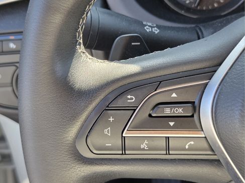Used 2023 INFINITI QX50 Sport FWD image 23