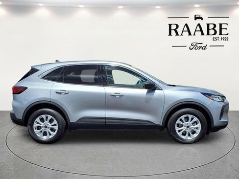 Used 2023 Ford Escape Active AWD/4WD image 8