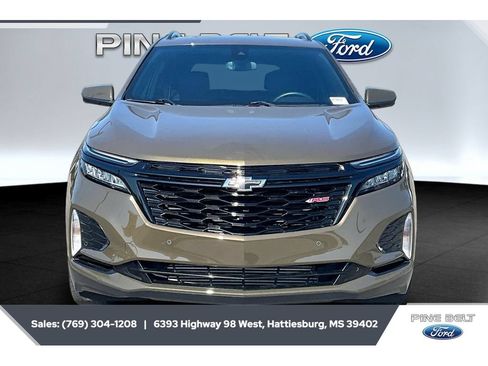 Used 2024 Chevrolet Equinox RS FWD image 3