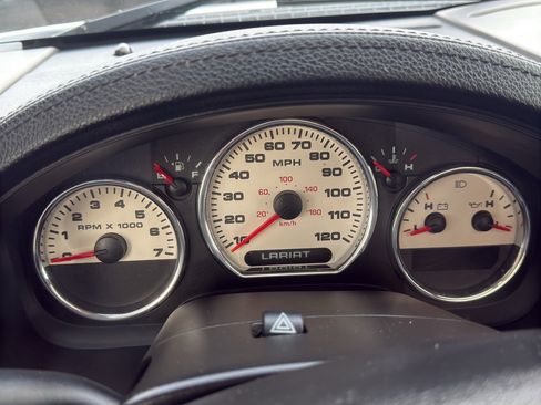 Used 2004 Ford F150 XLT image 16