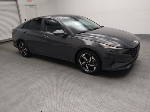 Used 2023 Hyundai Elantra SEL w/ Convenience Package image 11