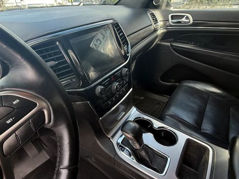 Used 2019 Jeep Grand Cherokee Limited w/ Luxury Group II image 14