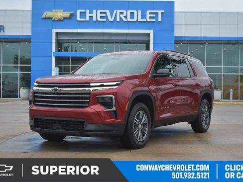 New 2026 Chevrolet Traverse LT w/ Driver Confidence Package FWD image 1